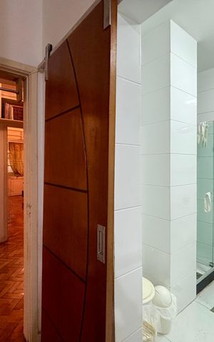 Apartamento para alugar com 250m², 3 quartos e 1 vaga Apartamento para alugar com 250m², 3 quartos e 1 vagaSuíte - banheiro