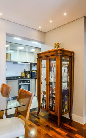Apartamento à venda com 60m², 2 quartos e 1 vaga Apartamento à venda com 60m², 2 quartos e 1 vagaSala