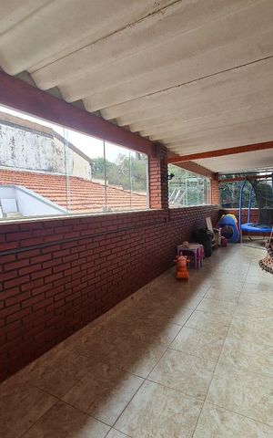 Casa à venda com 190m², 2 quartos e 2 vagas