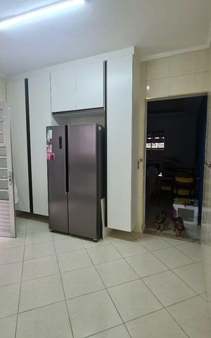 Casa à venda com 190m², 2 quartos e 2 vagas