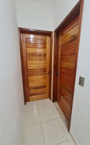 Casa à venda com 190m², 2 quartos e 2 vagas