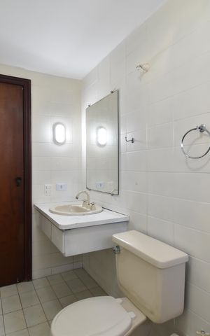 Apartamento à venda com 147m², 3 quartos e 1 vagaBanheiro 2