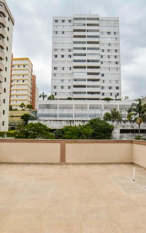 Apartamento à venda com 190m², 3 quartos e 2 vagas Apartamento à venda com 190m², 3 quartos e 2 vagasCobertura