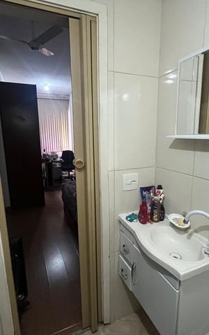 Apartamento à venda com 90m², 2 quartos e 1 vaga Apartamento à venda com 90m², 2 quartos e 1 vagaBanheiro