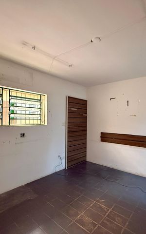 Casa à venda com 159m², 3 quartos e 2 vagas Casa à venda com 159m², 3 quartos e 2 vagasCozinha