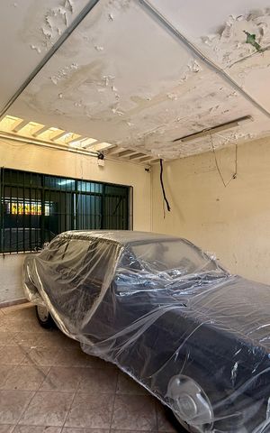 Casa à venda com 159m², 3 quartos e 2 vagas Casa à venda com 159m², 3 quartos e 2 vagasGaragem