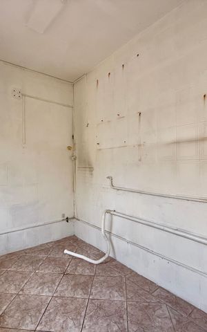 Casa à venda com 159m², 3 quartos e 2 vagas Casa à venda com 159m², 3 quartos e 2 vagasQuarto de Serviço