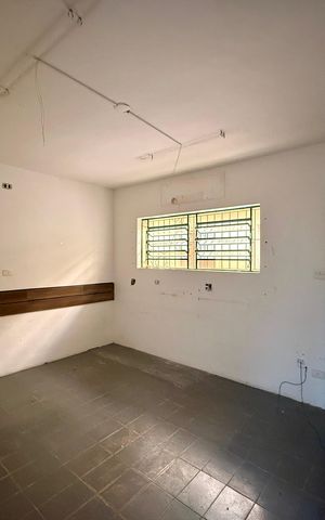 Casa à venda com 159m², 3 quartos e 2 vagas Casa à venda com 159m², 3 quartos e 2 vagasCozinha