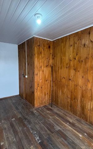 Casa à venda com 80m², 2 quartos e 1 vaga