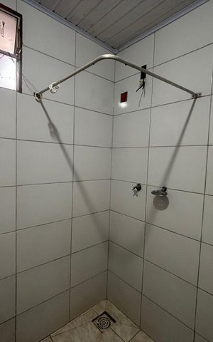 Casa à venda com 80m², 2 quartos e 1 vaga