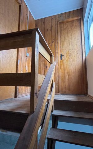Casa à venda com 80m², 2 quartos e 1 vaga