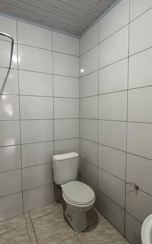 Casa à venda com 80m², 2 quartos e 1 vaga