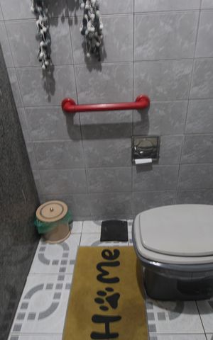 Casa de condomínio para alugar com 450m², 6 quartos e 3 vagasBanheiro social