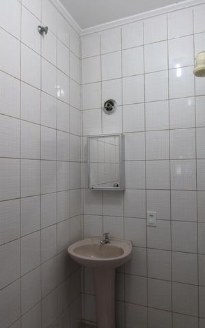 Casa de condomínio para alugar com 450m², 6 quartos e 3 vagasTerraço - Suíte/banheiro