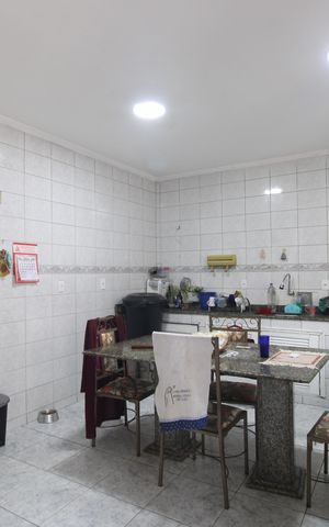 Casa de condomínio para alugar com 450m², 6 quartos e 3 vagasCozinha