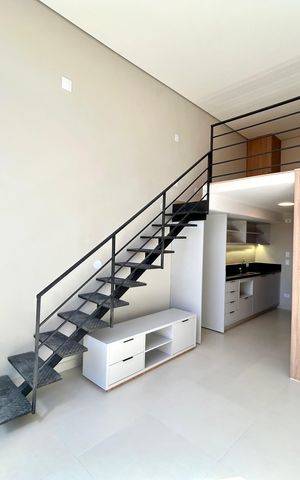 Studio para alugar com 34m², 1 quarto e sem vaga Studio para alugar com 34m², 1 quarto e sem vagaSala