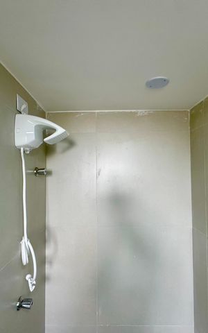 Studio para alugar com 34m², 1 quarto e sem vaga Studio para alugar com 34m², 1 quarto e sem vagaBanheiro