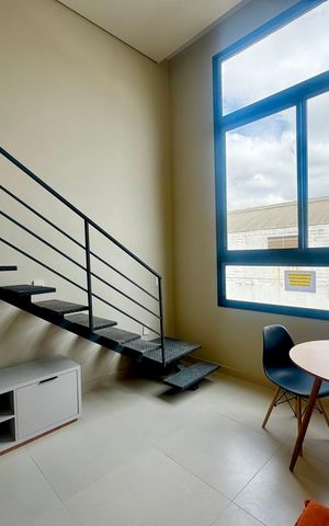Studio para alugar com 34m², 1 quarto e sem vaga Studio para alugar com 34m², 1 quarto e sem vagaSala