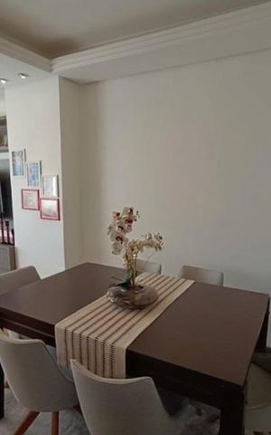 Apartamento à venda com 94m², 2 quartos e 1 vaga Apartamento à venda com 94m², 2 quartos e 1 vagaSala de jantar
