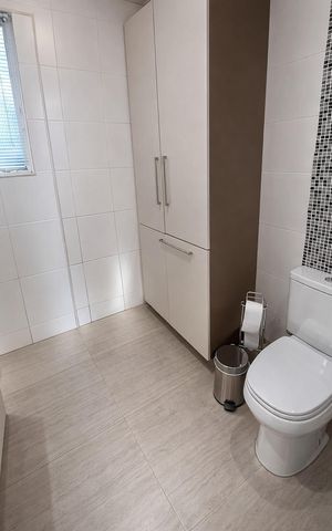 Apartamento à venda com 94m², 2 quartos e 1 vaga Apartamento à venda com 94m², 2 quartos e 1 vagaBanheiro