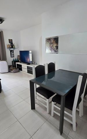 Apartamento à venda com 56m², 2 quartos e 2 vagas Apartamento à venda com 56m², 2 quartos e 2 vagasSala