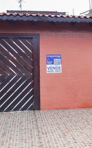 Casa à venda com 315m², 3 quartos e 3 vagasFachada
