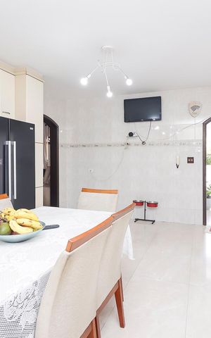 Casa à venda com 315m², 3 quartos e 3 vagasCozinha