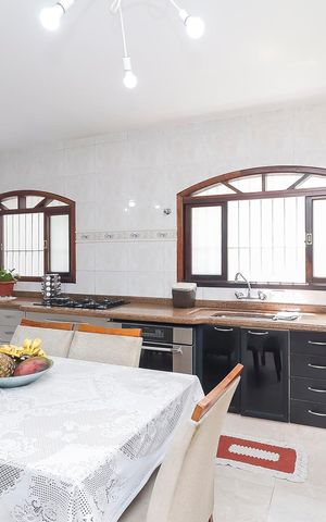 Casa à venda com 315m², 3 quartos e 3 vagasCozinha
