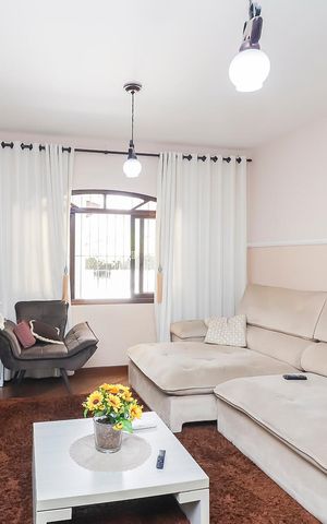 Casa à venda com 315m², 3 quartos e 3 vagasSala 