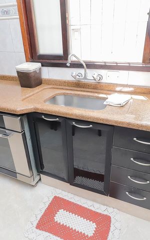 Casa à venda com 315m², 3 quartos e 3 vagasCozinha