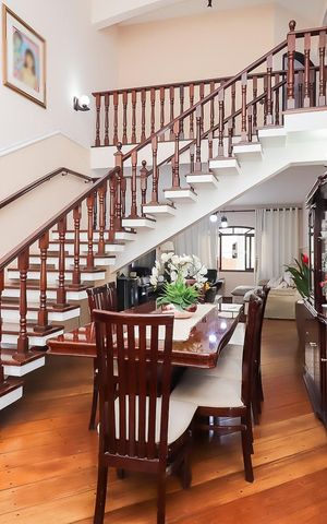Casa à venda com 315m², 3 quartos e 3 vagasSala de Jantar