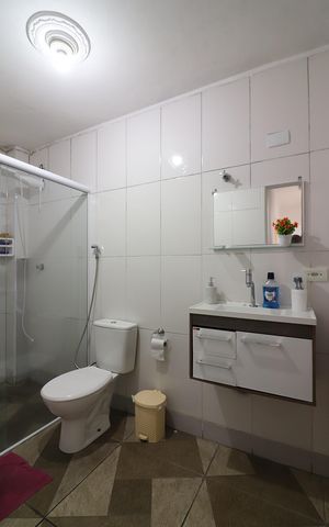 Apartamento à venda com 74m², 2 quartos e 1 vagaBanheiro Social