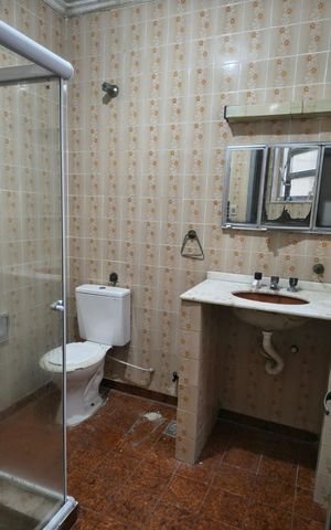 Casa para alugar com 90m², 4 quartos e 1 vaga Casa para alugar com 90m², 4 quartos e 1 vagaBanheiro