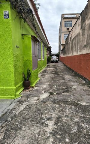 Casa para alugar com 90m², 4 quartos e 1 vaga