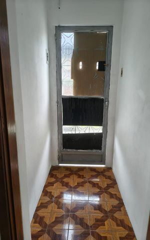 Casa para alugar com 90m², 4 quartos e 1 vaga