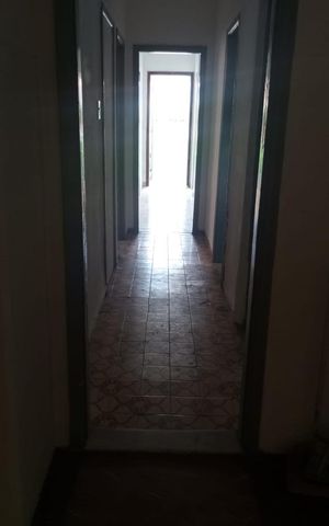 Casa para alugar com 90m², 4 quartos e 1 vaga Casa para alugar com 90m², 4 quartos e 1 vagaCorredor