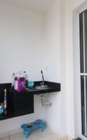 Apartamento à venda com 59m², 2 quartos e 1 vagaVaranda