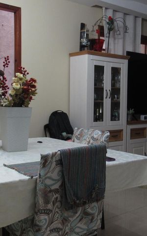 Casa à venda com 246m², 3 quartos e 1 vagaSala