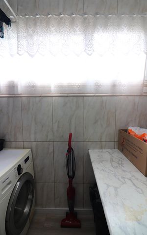 Apartamento à venda com 57m², 2 quartos e 1 vagaCozinha e Área de Serviço