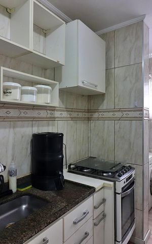 Apartamento à venda com 57m², 2 quartos e 1 vagaCozinha e Área de Serviço