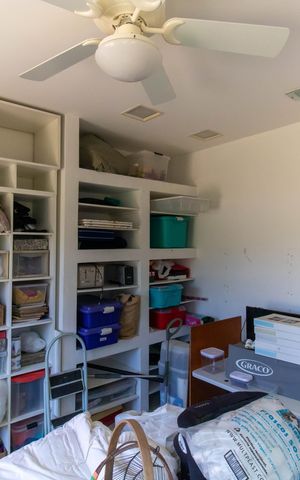 Apartamento à venda com 350m², 5 quartos e 2 vagas Apartamento à venda com 350m², 5 quartos e 2 vagasQuarto Externo