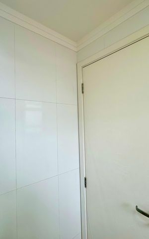 Apartamento à venda com 159m², 3 quartos e 3 vagas Apartamento à venda com 159m², 3 quartos e 3 vagasBanheiro 4
