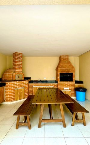 Apartamento à venda com 159m², 3 quartos e 3 vagas Apartamento à venda com 159m², 3 quartos e 3 vagasÁrea comum - Churrasqueira