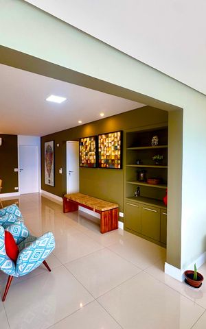 Apartamento à venda com 159m², 3 quartos e 3 vagas Apartamento à venda com 159m², 3 quartos e 3 vagasVaranda gourmet