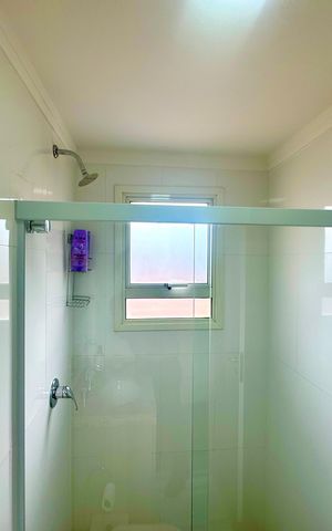 Apartamento à venda com 159m², 3 quartos e 3 vagas Apartamento à venda com 159m², 3 quartos e 3 vagasBanheiro 1