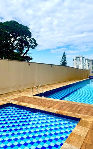 Apartamento à venda com 159m², 3 quartos e 3 vagas Apartamento à venda com 159m², 3 quartos e 3 vagasÁrea comum - Piscina