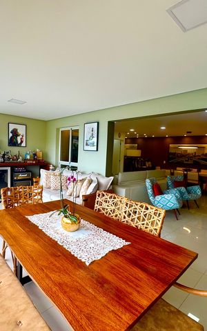 Apartamento à venda com 159m², 3 quartos e 3 vagas Apartamento à venda com 159m², 3 quartos e 3 vagasVaranda gourmet