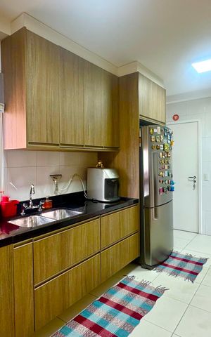 Apartamento à venda com 159m², 3 quartos e 3 vagas Apartamento à venda com 159m², 3 quartos e 3 vagasCozinha