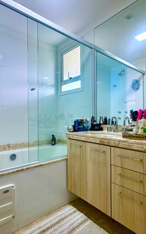 Apartamento à venda com 159m², 3 quartos e 3 vagas Apartamento à venda com 159m², 3 quartos e 3 vagasSuite quarto 3