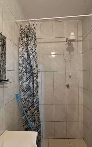 Casa à venda com 210m², 4 quartos e 1 vagaBanheiro de serviço